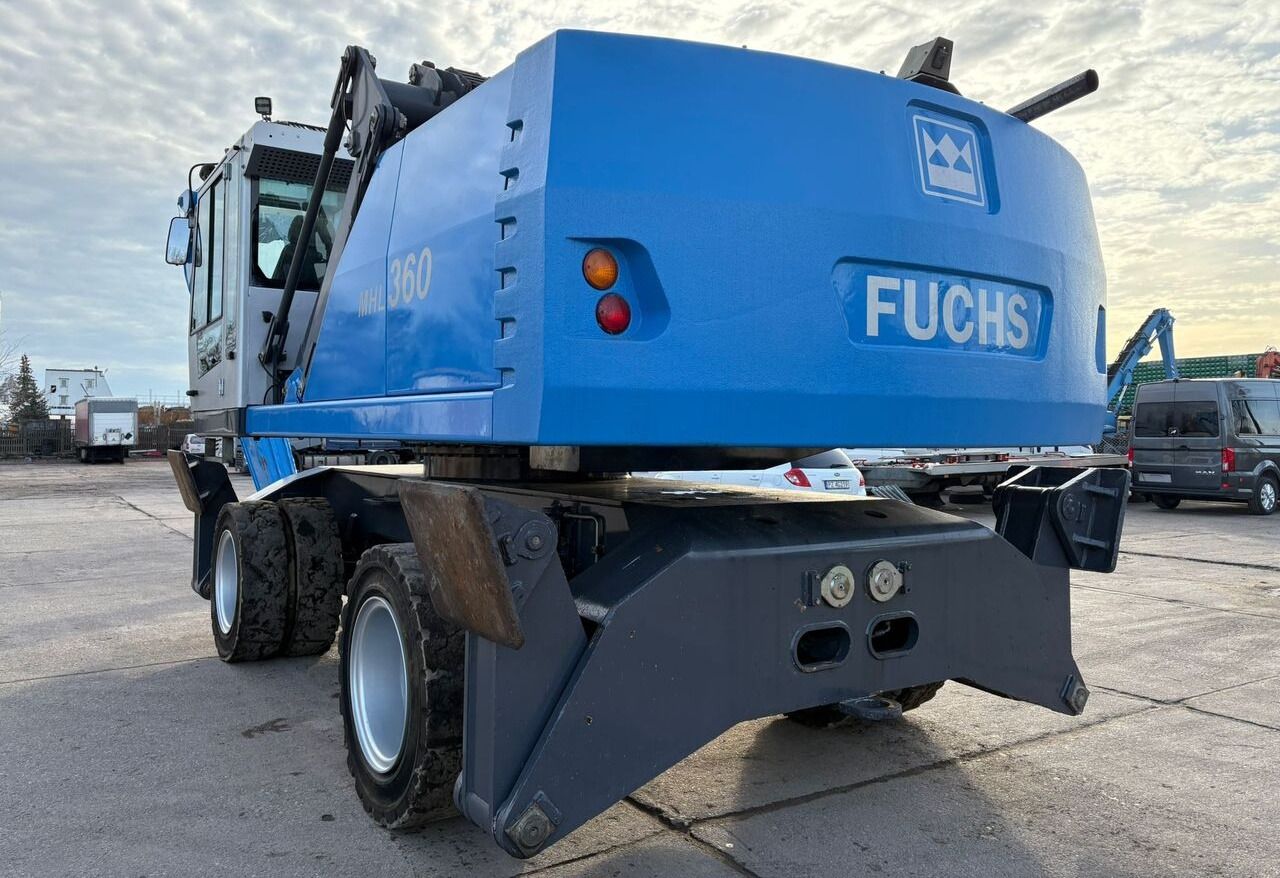 2011 Terex MHL360D Material Handler