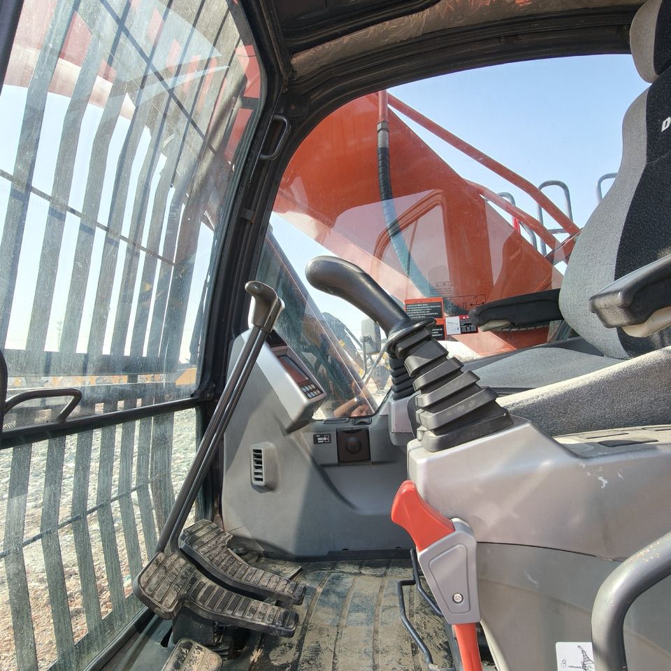 Doosan DX300LC-9C Crawler Excavator