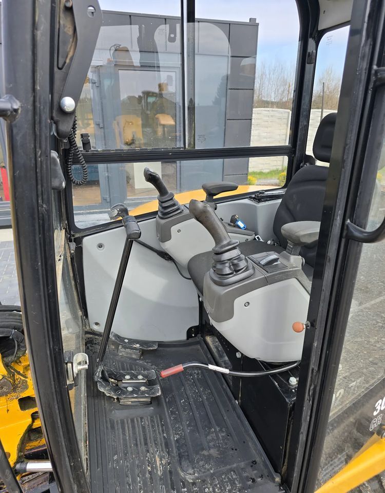 Mini Excavator Caterpillar (2019)