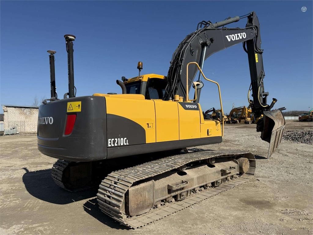 2011 Volvo EC210CL Crawler Excavator