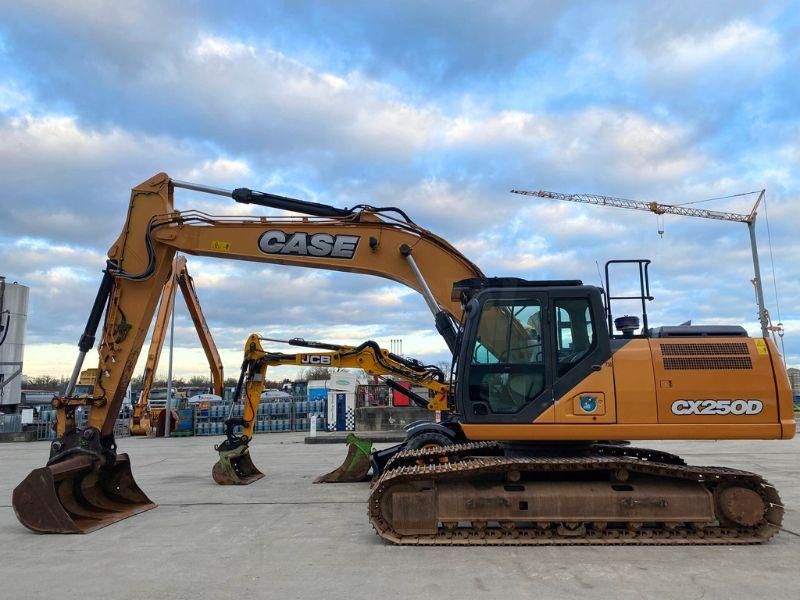2017 CASE CX250D Crawler Excavator