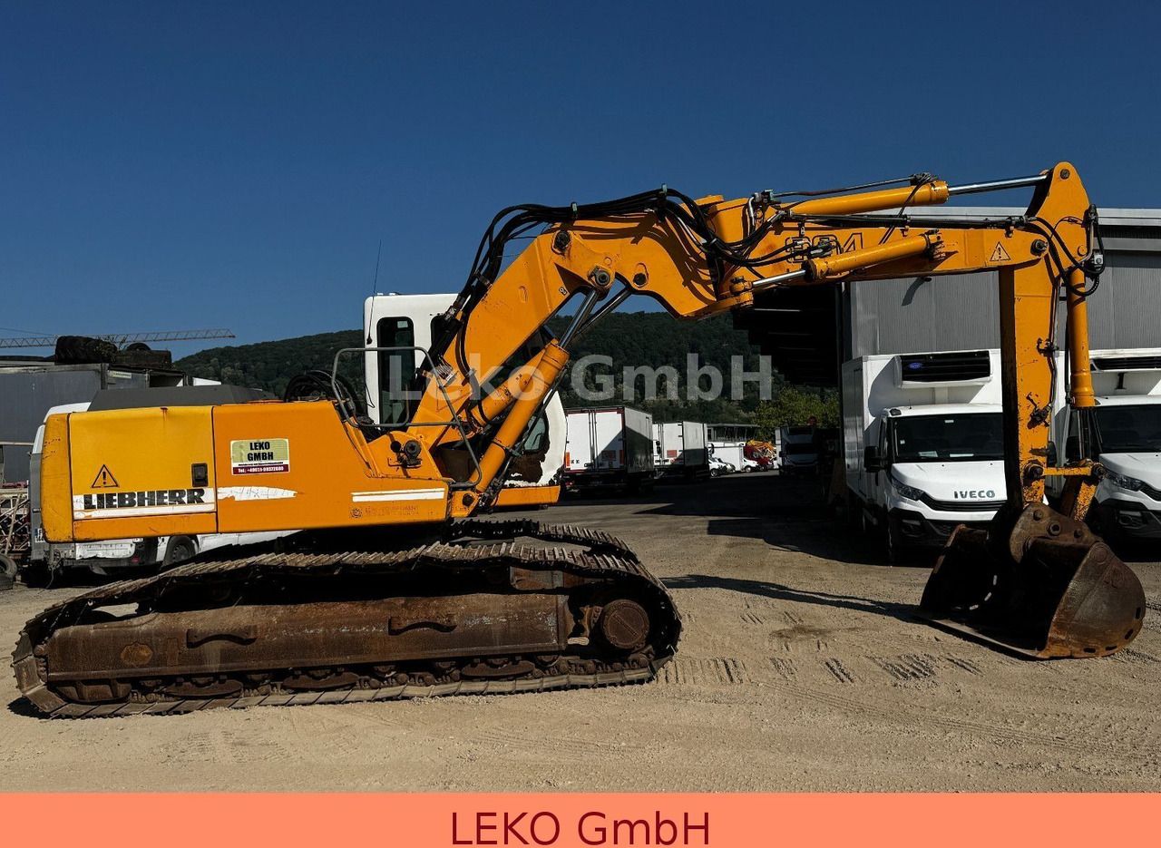 2003 Liebherr R 904 HDSL Crawler Excavator