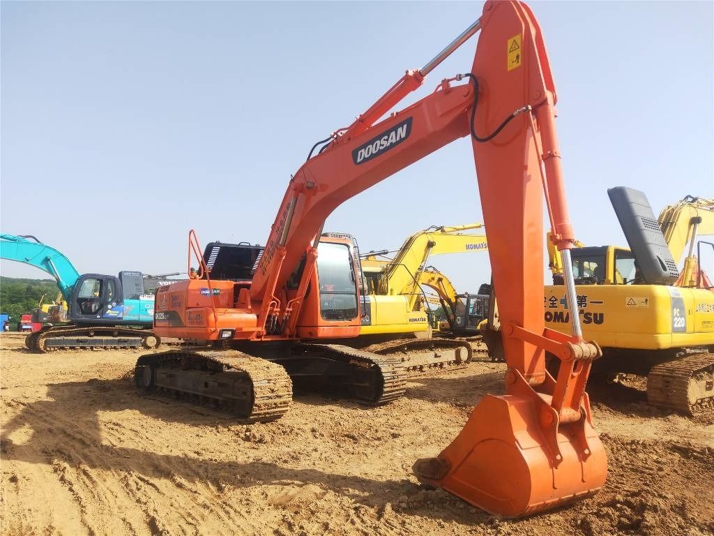 2022 Doosan DH225LC-7 Crawler Excavator