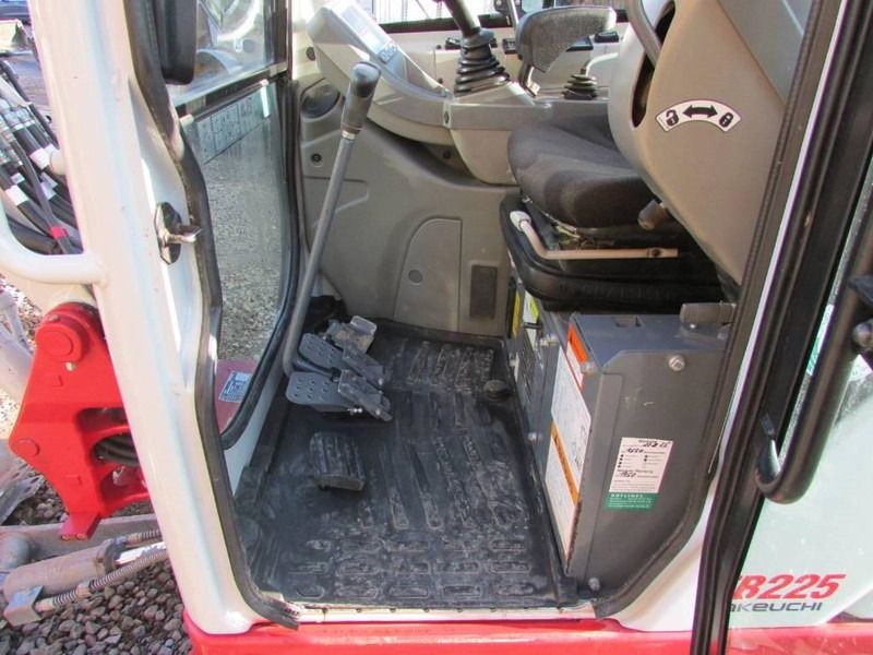 2021 Takeuchi TB225 V3 Mini Excavator