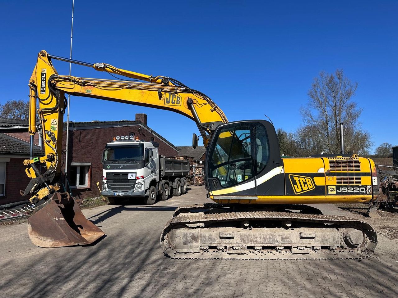 2007 ISUZU JS 220 LC Crawler Excavator