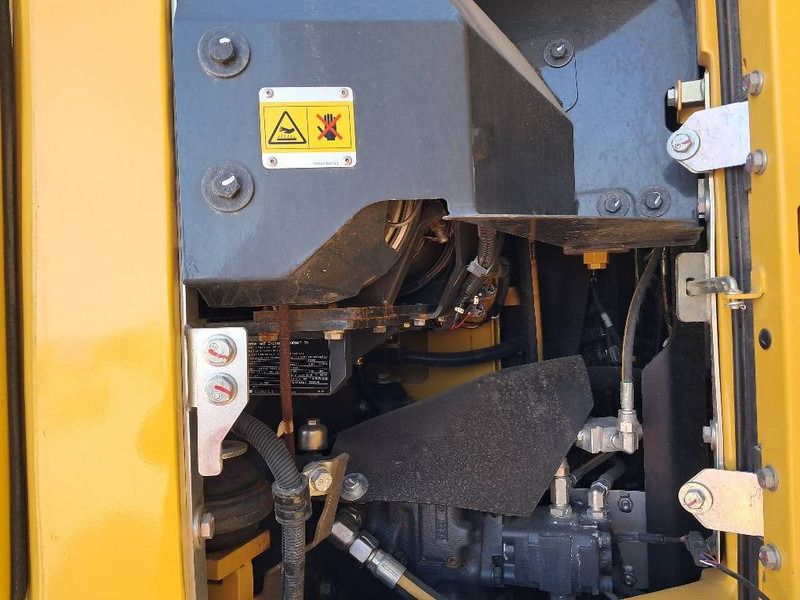 2023 Komatsu PW98MR-11E0 Wheel Excavator