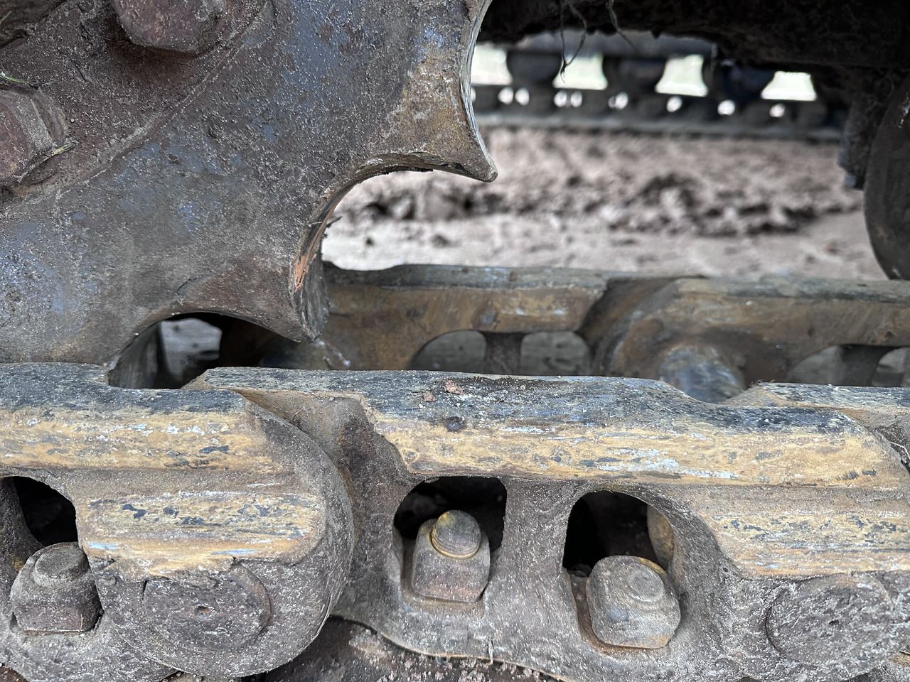 2011 Liebherr R900C LITRONIC Crawler Excavator