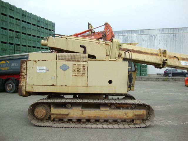 EWK PL820R Crawler Excavator