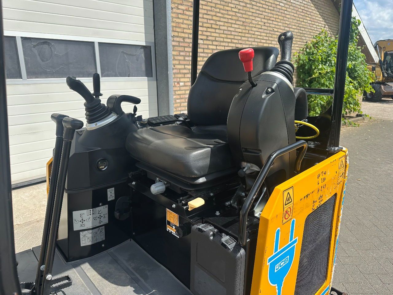 2022 JCB 19C-1 Mini Excavator