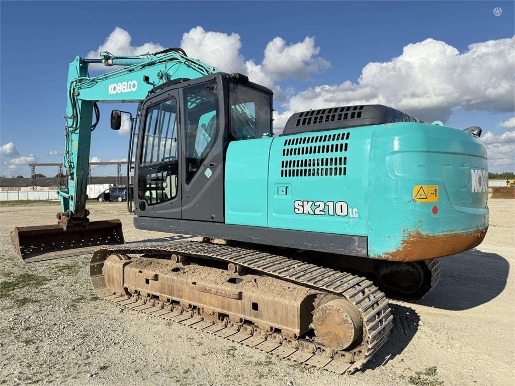 2015 Kobelco SK210LC-10 Crawler Excavator