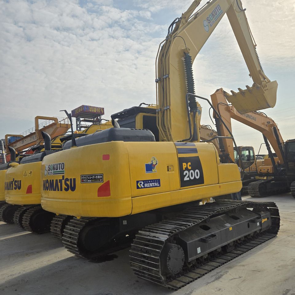 2024 Komatsu PC200-8 Crawler Excavator