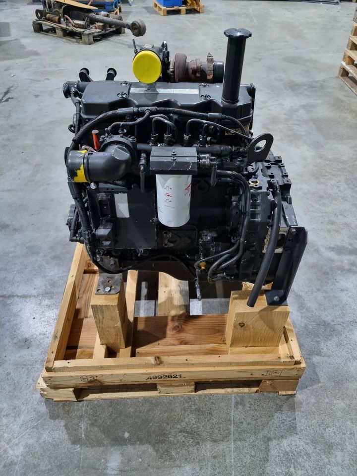 2011 Cummins QSB 4.5 TIER 3 Material Handler