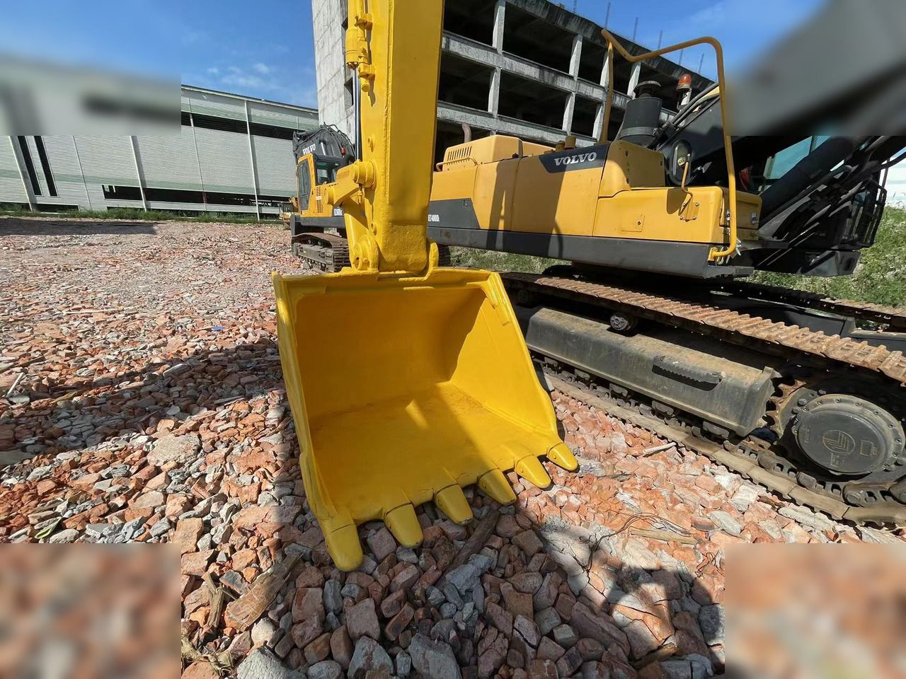 2017 Komatsu PC400-7 Crawler Excavator