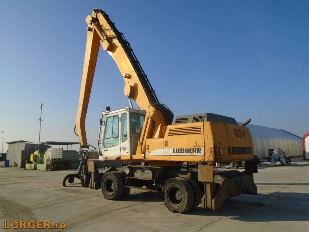 2003 Liebherr A934B Material Handler