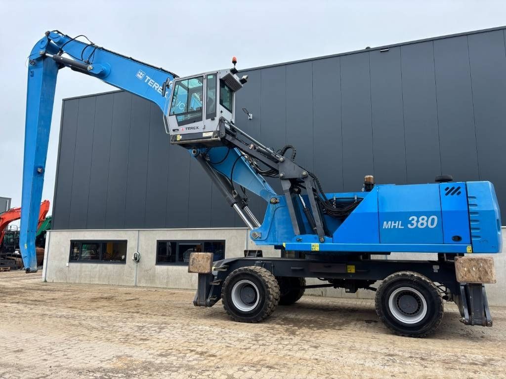 2013 Fuchs MHL380 Material Handler
