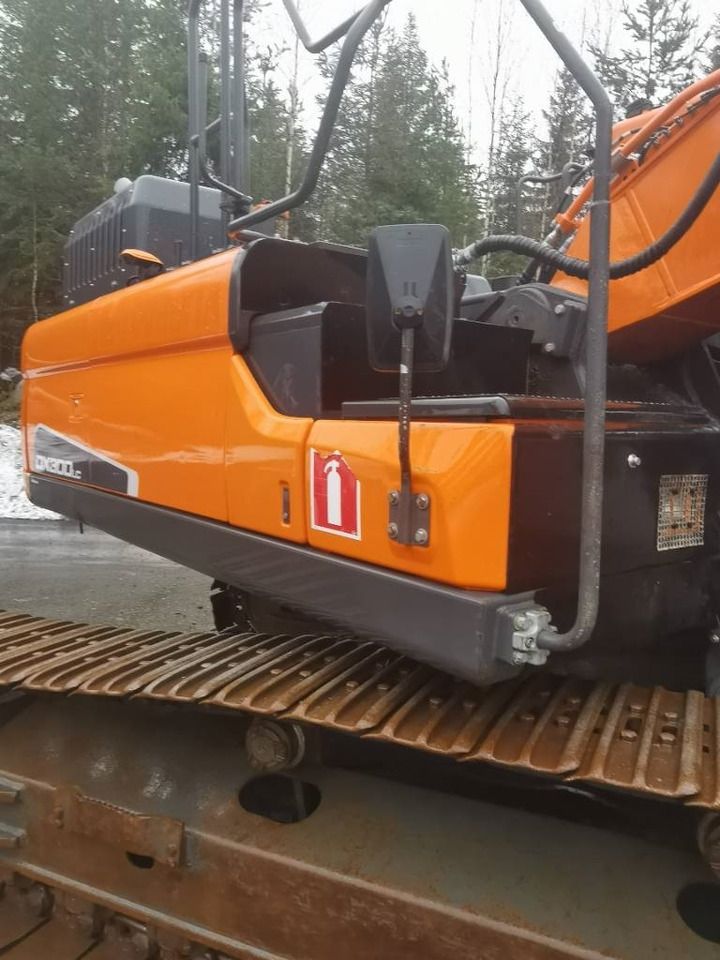 2018 Doosan DX300LC-5 Crawler Excavator