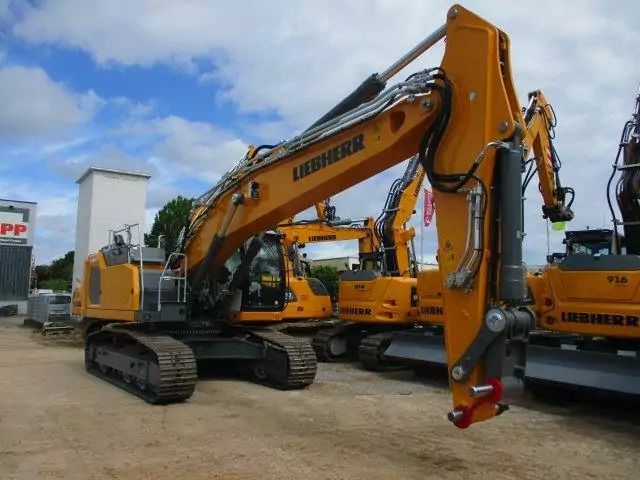 2023 Liebherr R 938 NLC LITRONIC G8.0-D Crawler Excavator