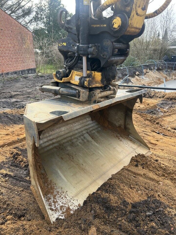 Escavatore Cingolato Komatsu PC170LC-11EO del 2023