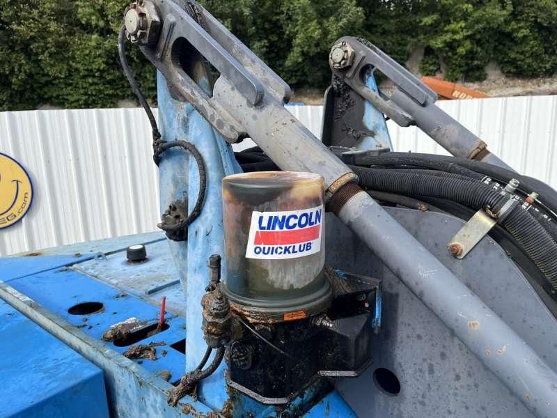 2011 Fuchs MHL335 Material Handler