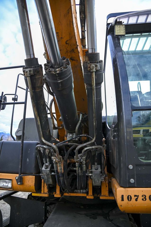 2017 CASE WX148 Wheel Excavator