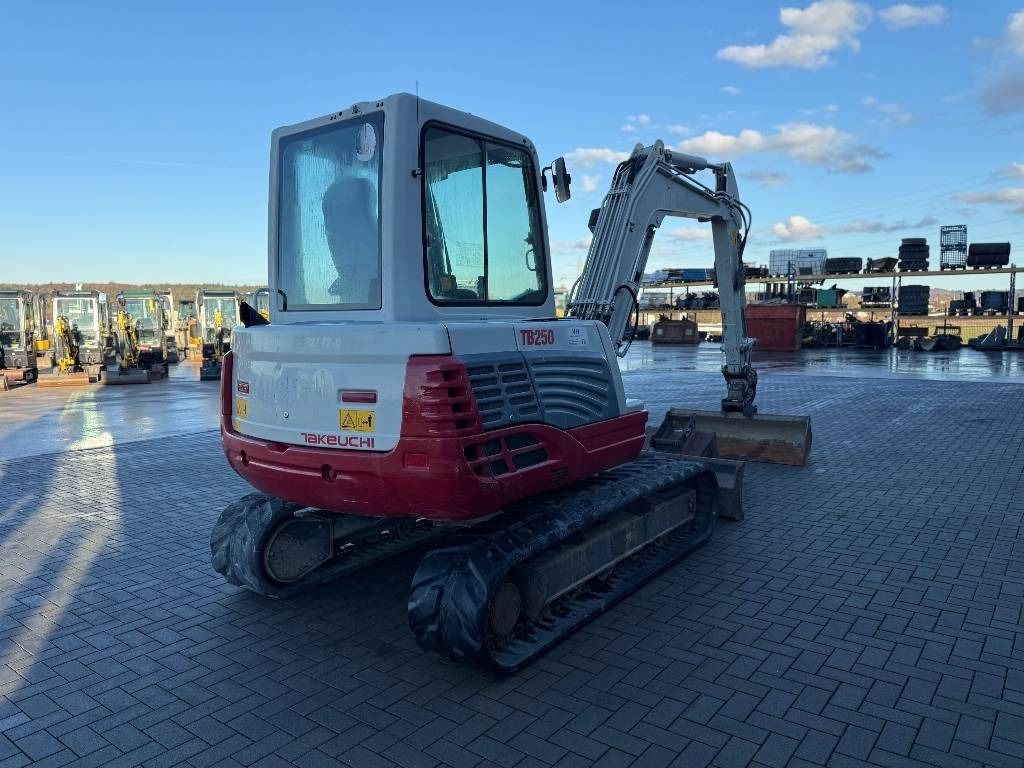 2017 Takeuchi TB250 Mini Excavator