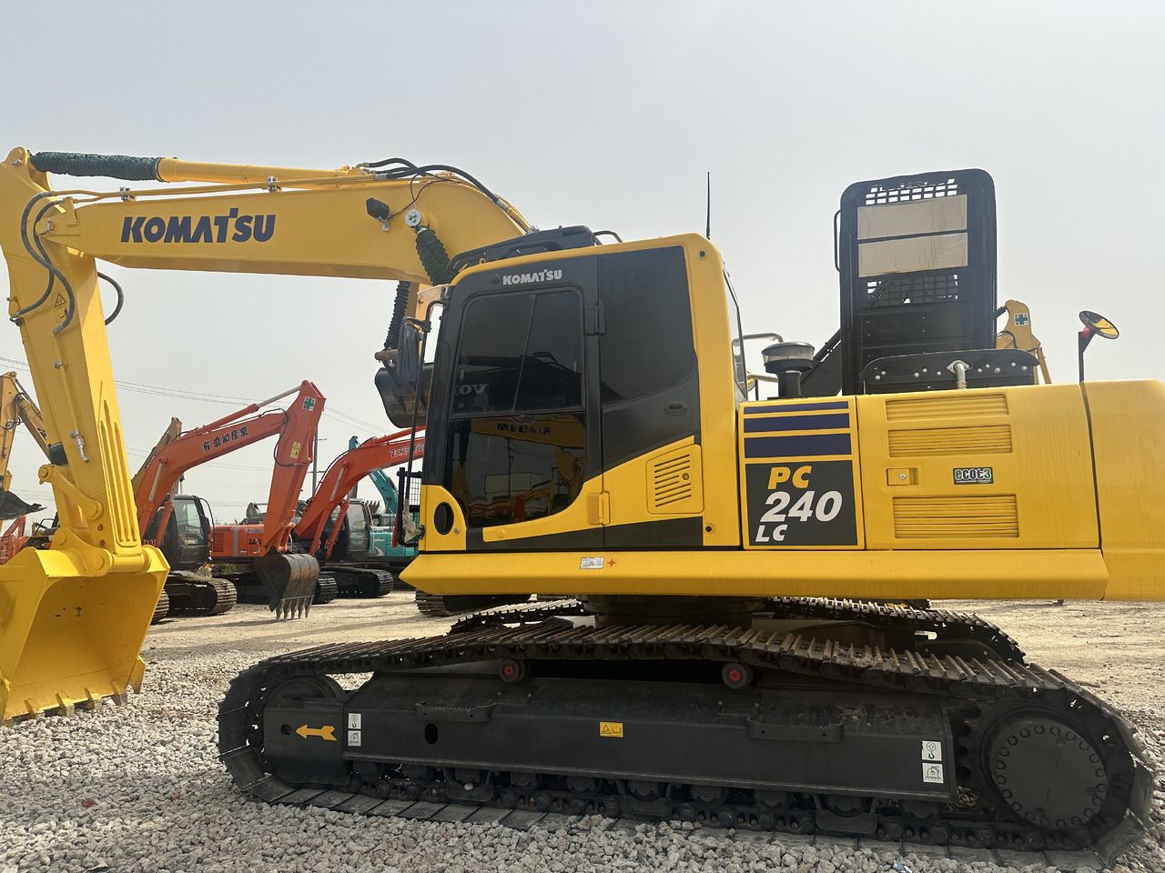 2023 Komatsu PC240LC-8 Crawler Excavator