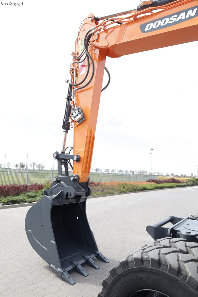 2020 Doosan DX165W-5 Wheel Excavator