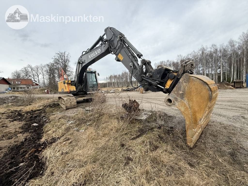 2018 Volvo EC220EL Crawler Excavator