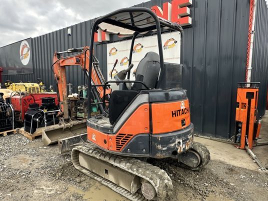 2015 Hitachi ZX29U-3 Mini Excavator