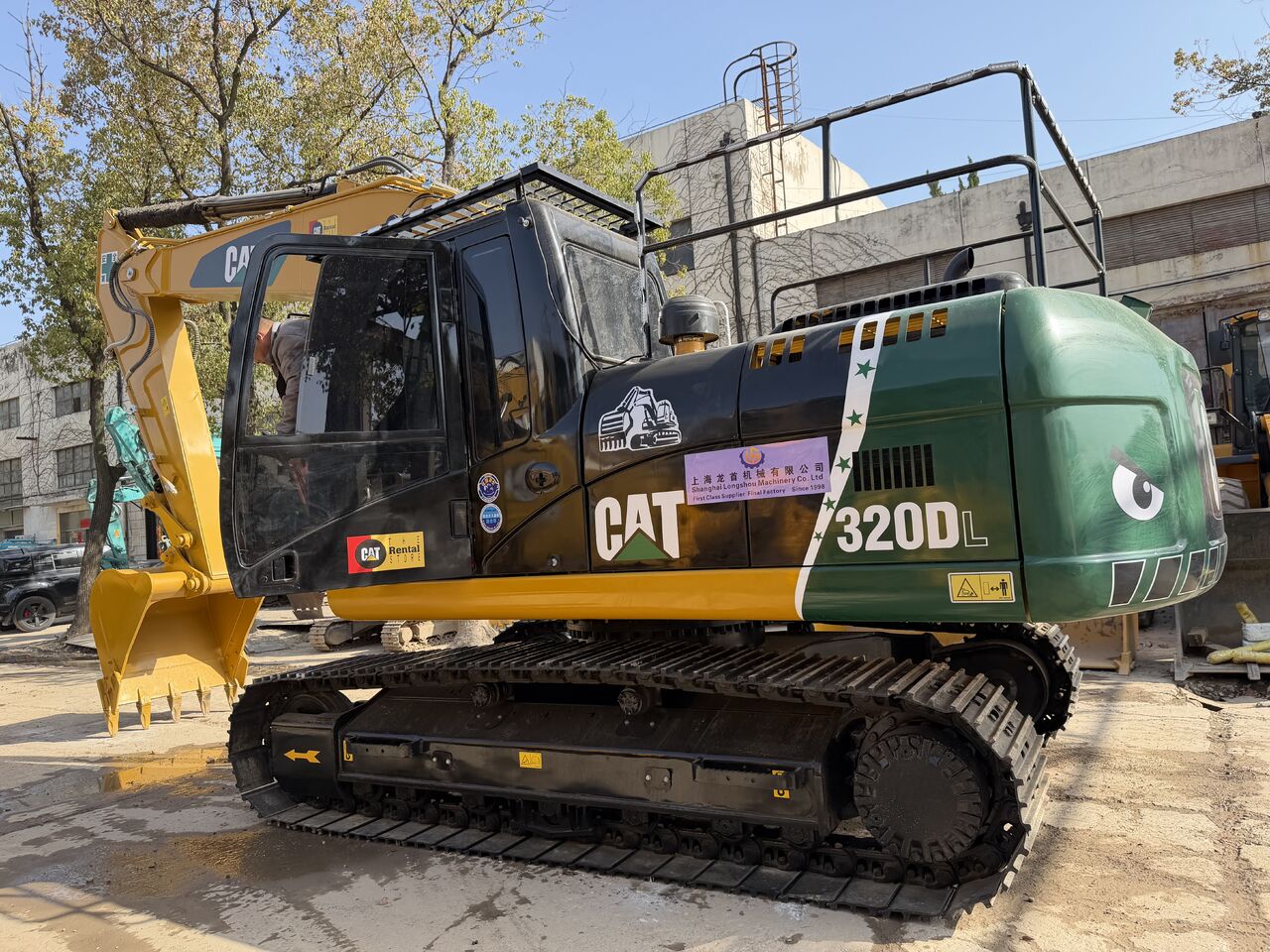 2025 Caterpillar 320D Crawler Excavator