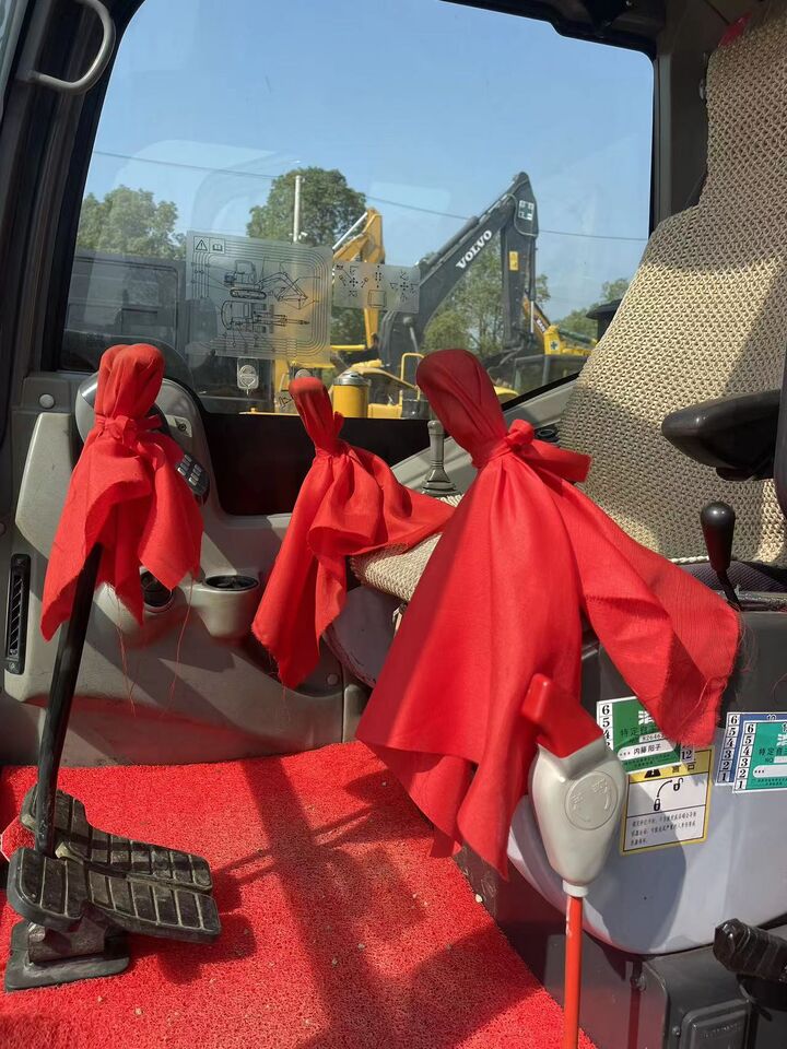 2023 XCMG XE60DA Mini Excavator