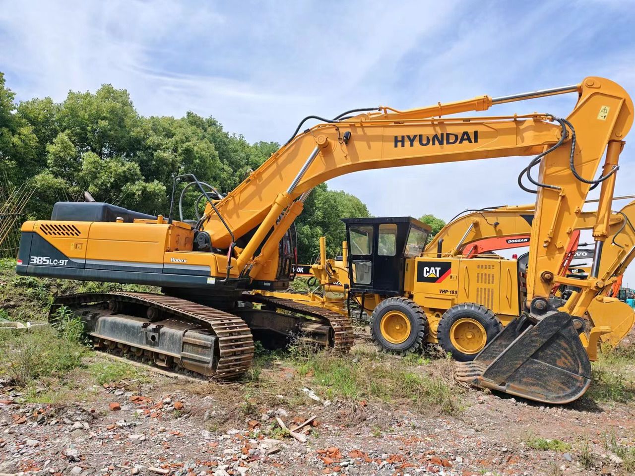 2019 Hyundai R385LC-9T Crawler Excavator
