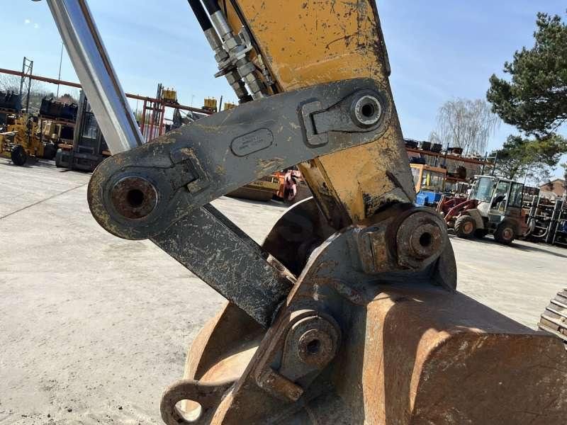 2011 Liebherr R944C LC LITRONIC Crawler Excavator