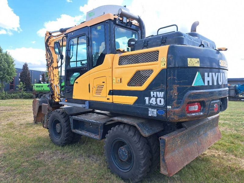2018 Hyundai HW140 Wheel Excavator