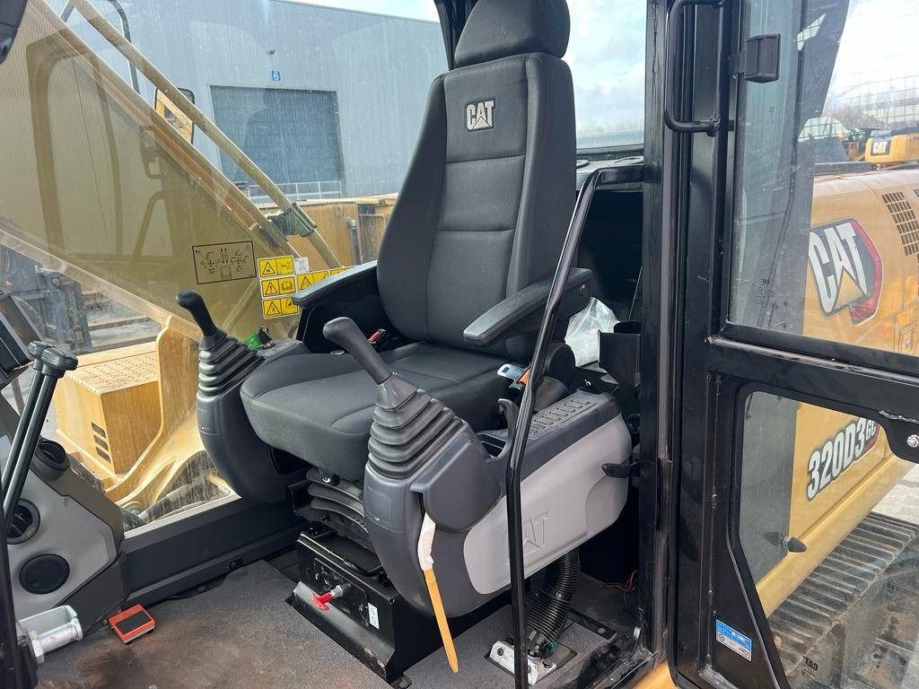 2025 Caterpillar 320D3 Crawler Excavator