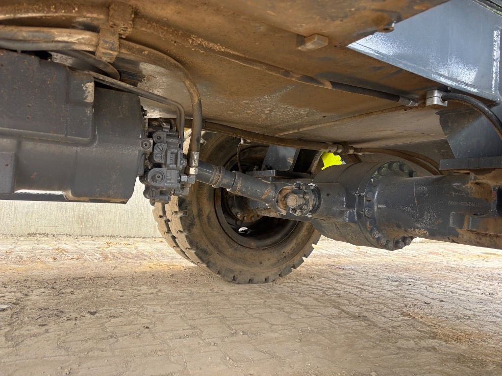 2020 Atlas 250MH Material Handler