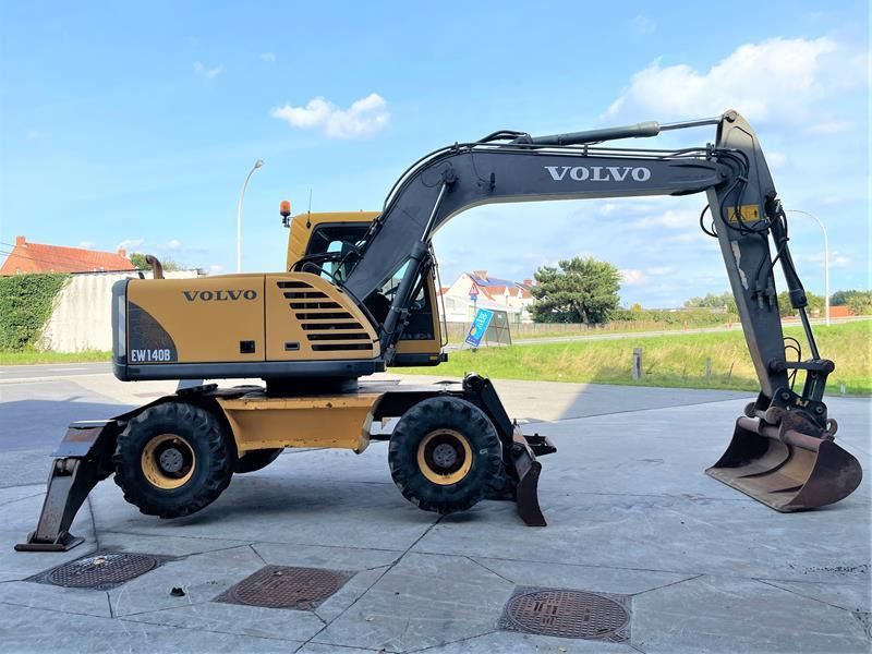 2007 Volvo EW140B Wheel Excavator