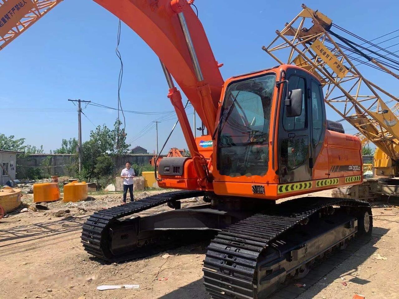 Doosan DX300 Crawler Excavator