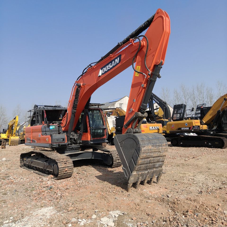 Doosan DX300LC-9C Crawler Excavator