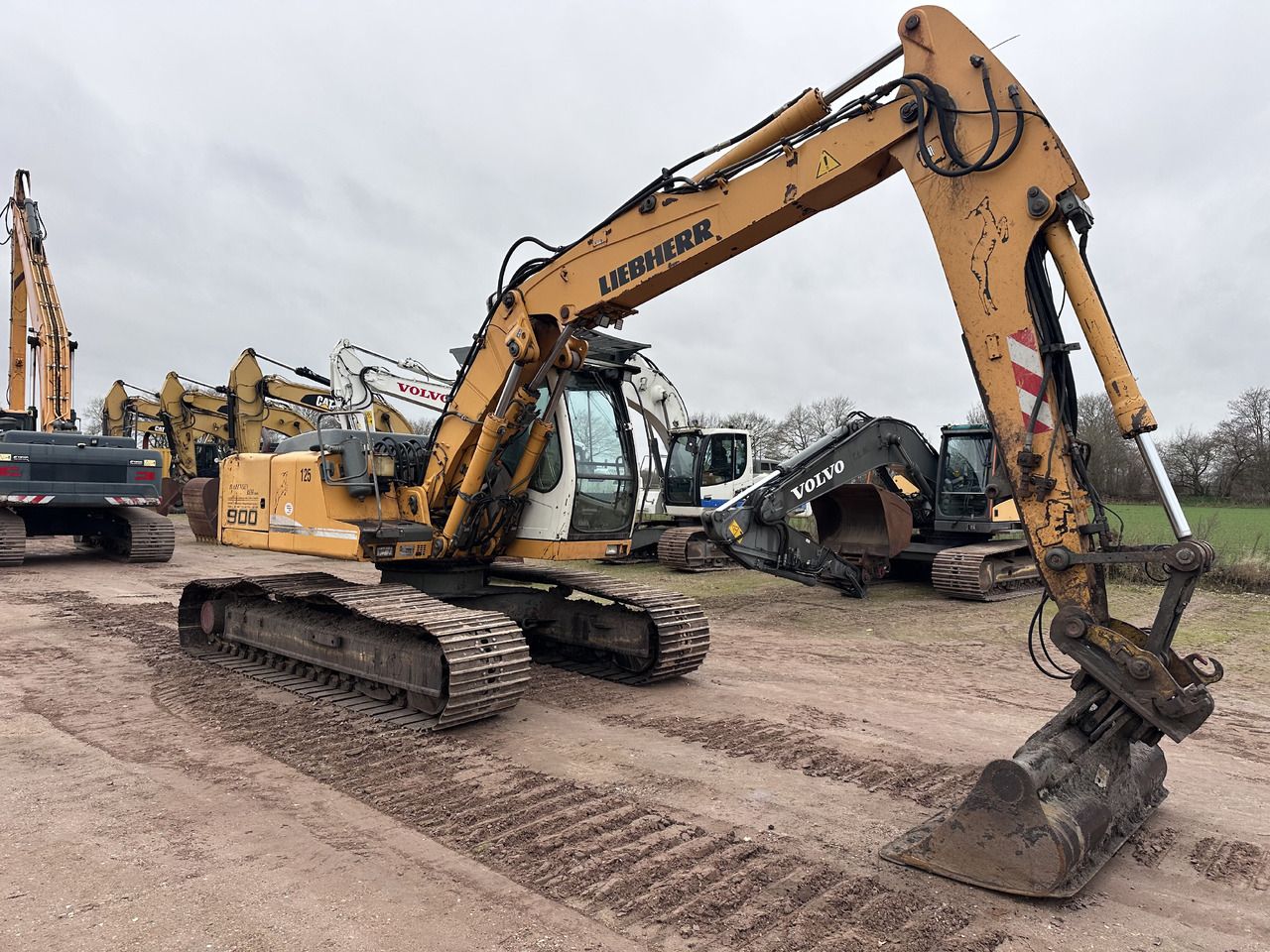 2011 Liebherr R900C LITRONIC Crawler Excavator