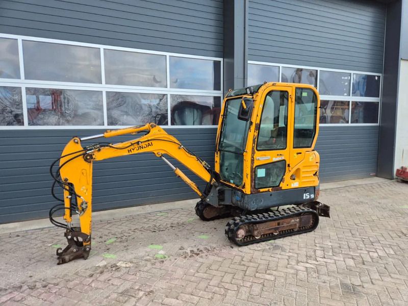 2017 Hyundai R16-9 Mini Excavator