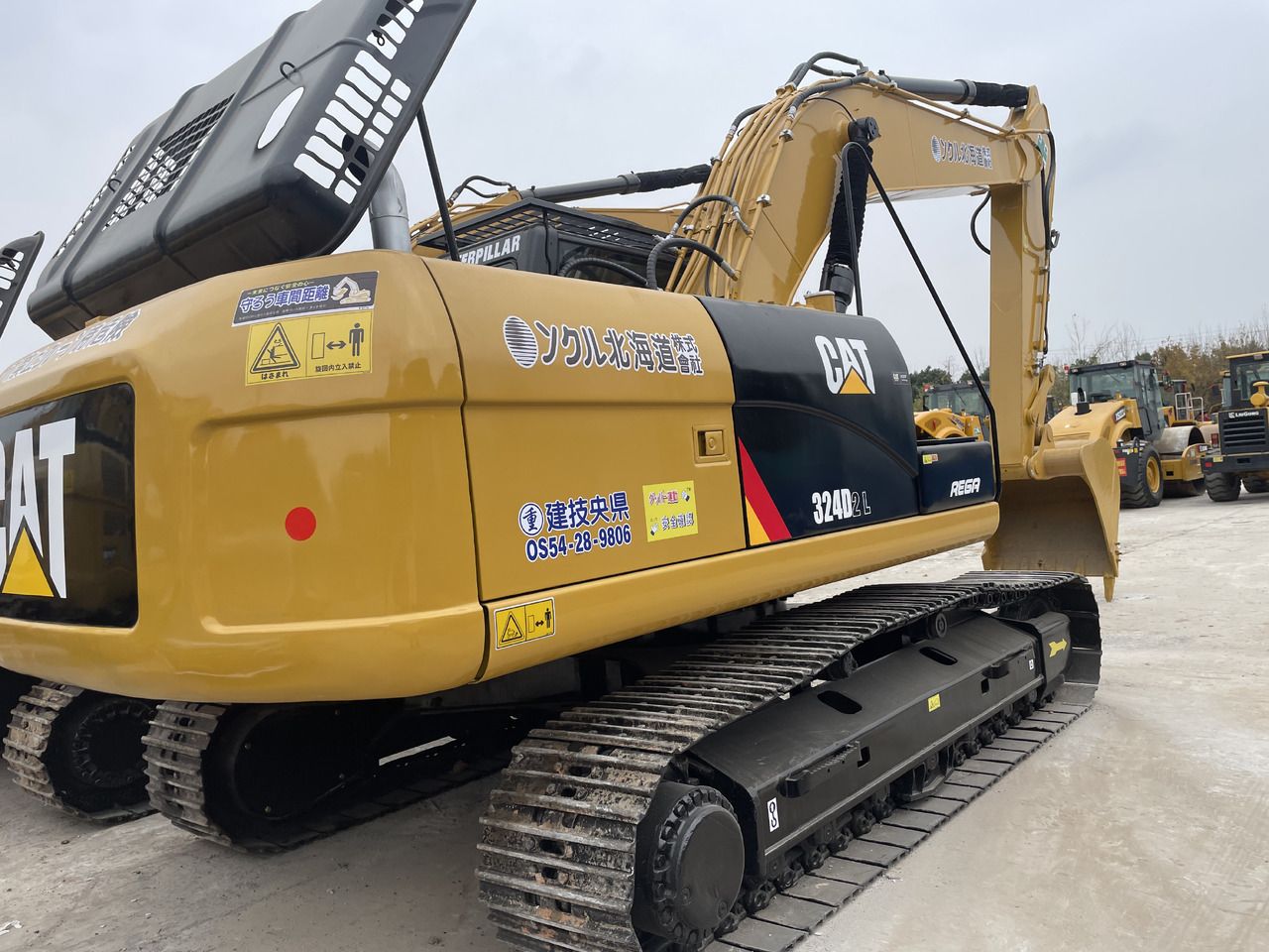 2023 Caterpillar 324D Crawler Excavator