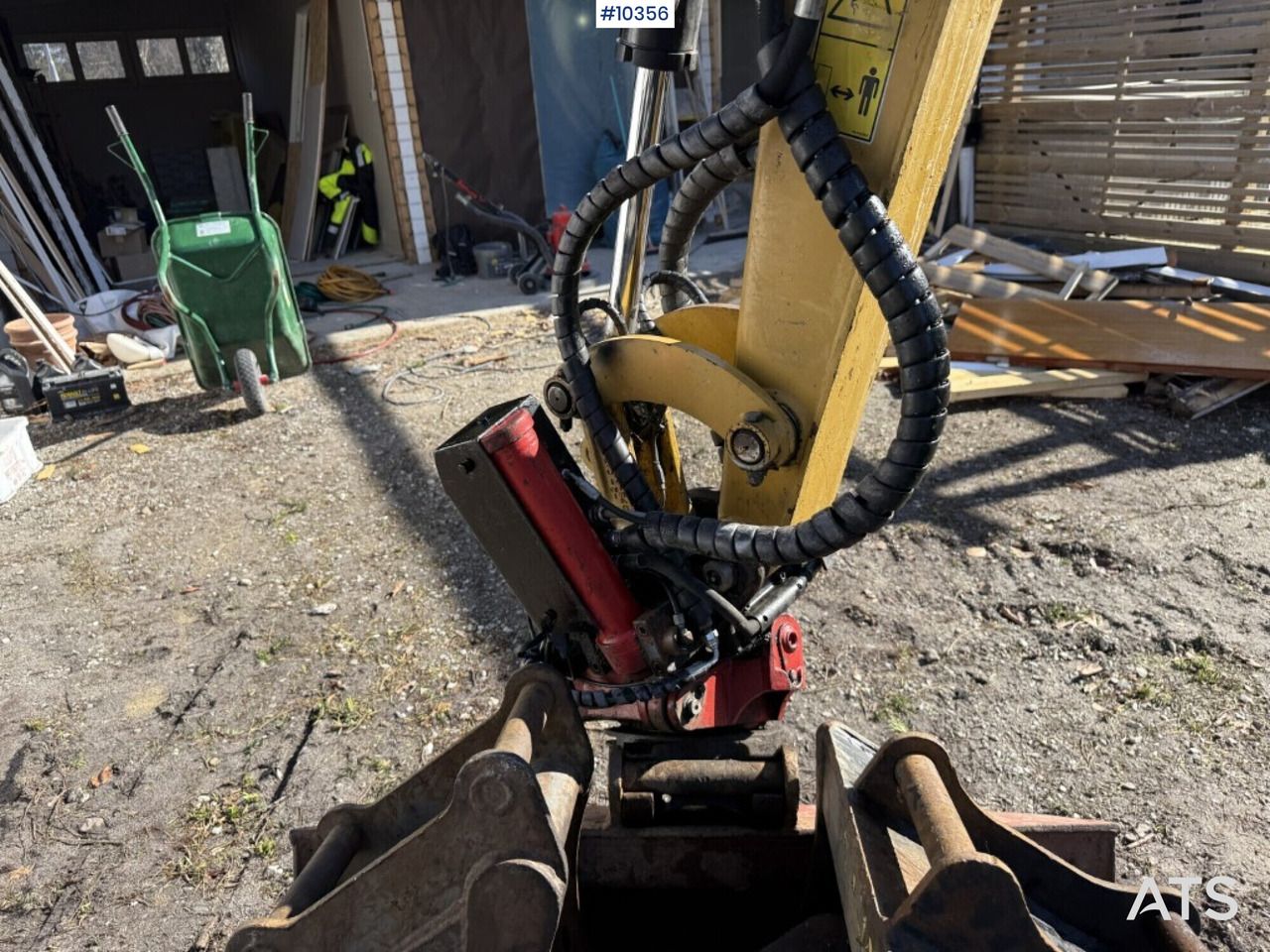 2015 Caterpillar 303.5E Mini Excavator