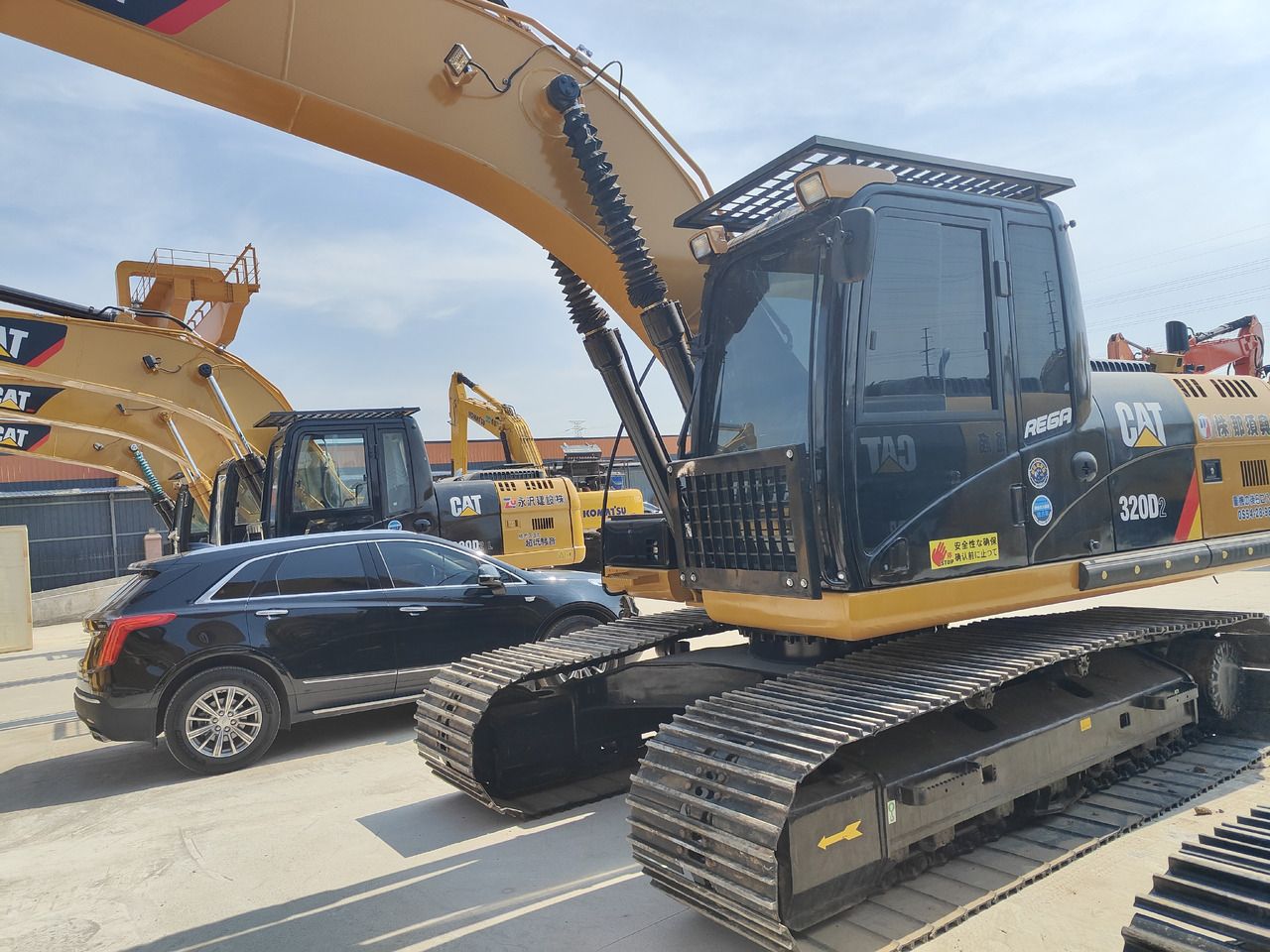 2025 Caterpillar 320D2 Crawler Excavator