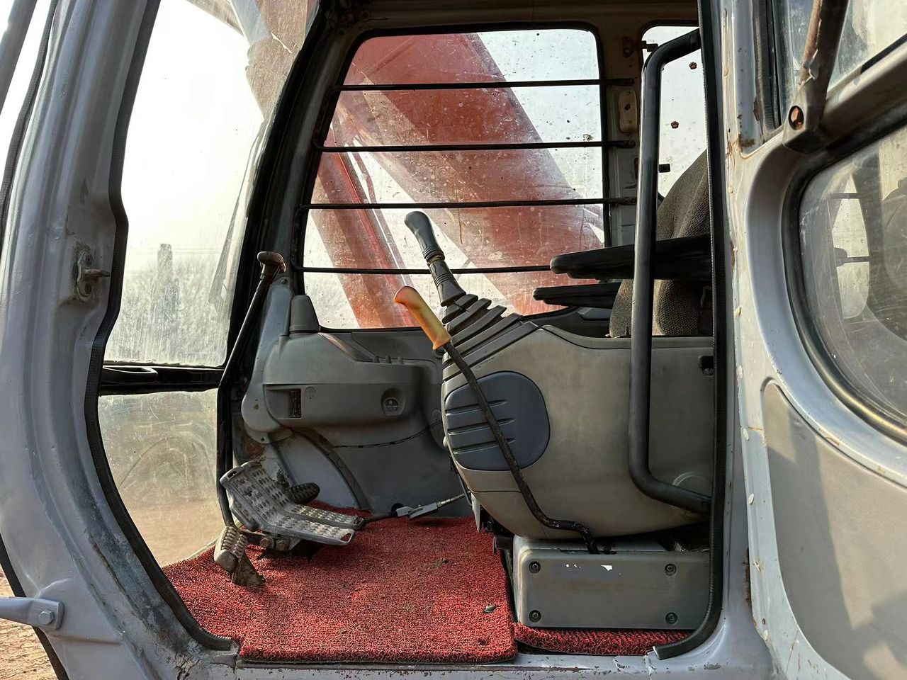 2019 Hitachi EX200-5 Crawler Excavator