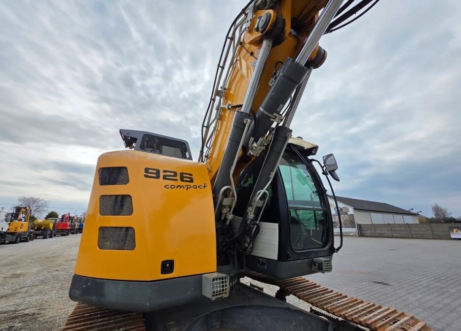 2020 Liebherr R926COMPACT Crawler Excavator