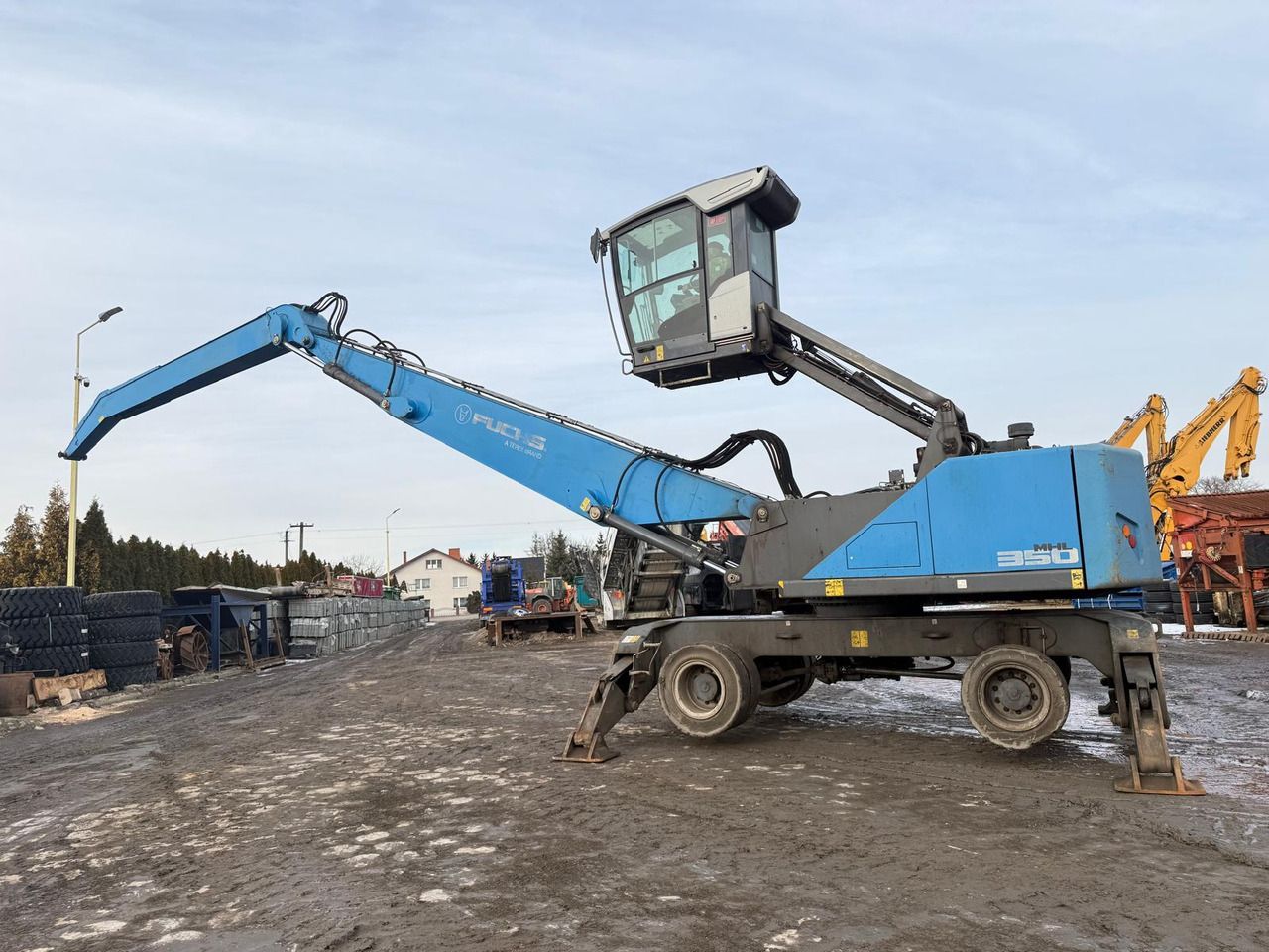 2017 Fuchs MHL350F Material Handler
