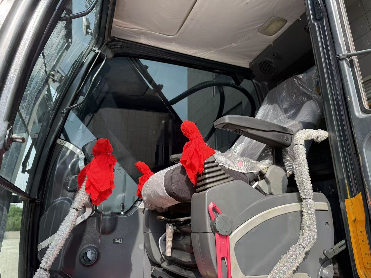 2024 Hyundai R305LC-9T Crawler Excavator