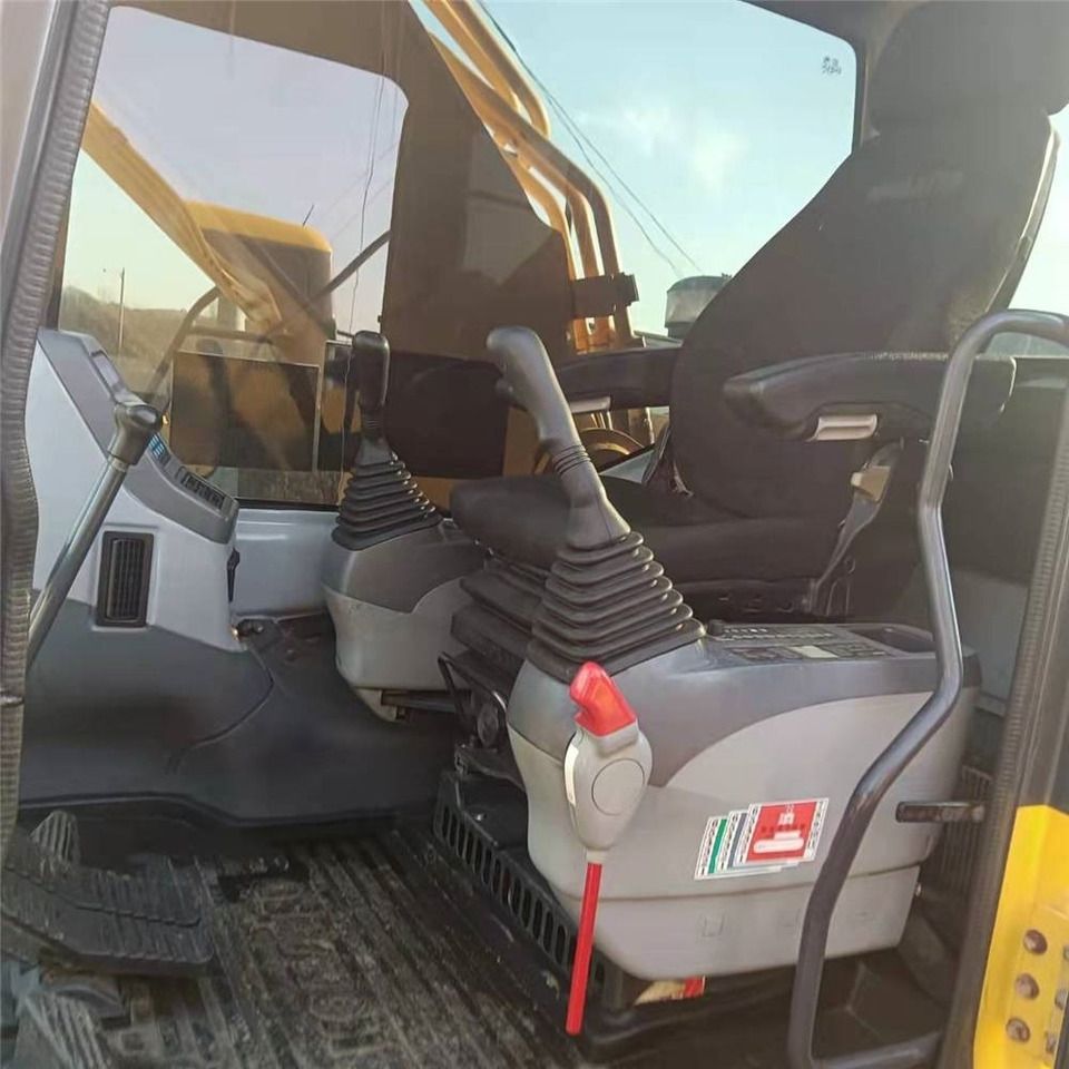 2023 Komatsu PC360-7 Crawler Excavator