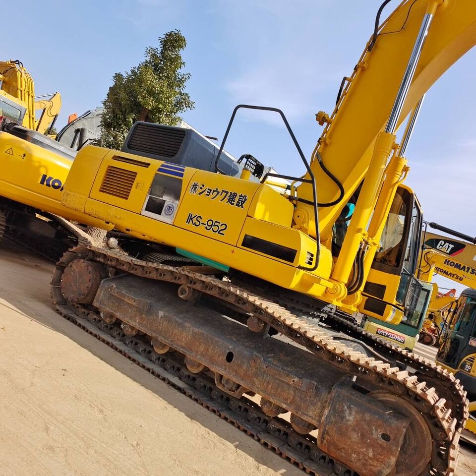 2024 Komatsu PC400 Crawler Excavator